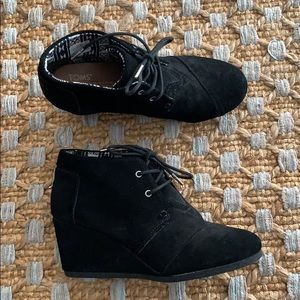 Toms wedge boot